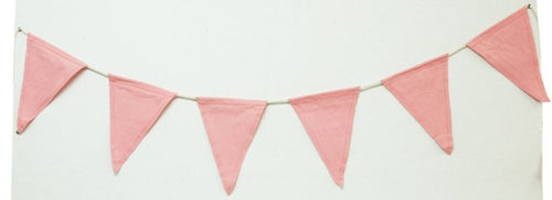 pink bunting